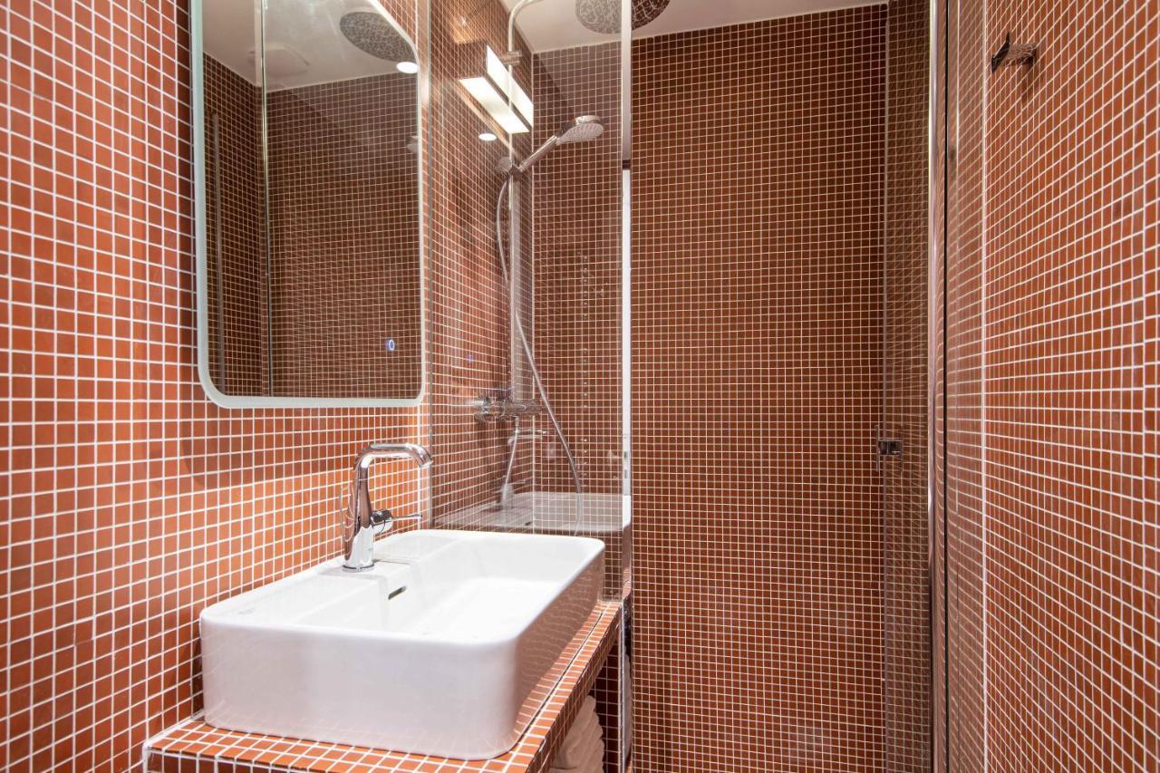 Appartamento New - Appt Style Le Corbusier Avec Balcon - 8 Pers Parigi Esterno foto